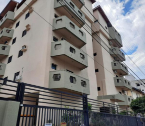 APARTAMENTO perto do TENÓRIO e da GRANDE